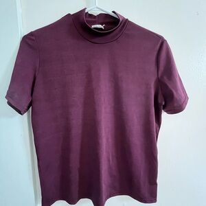 Dark purple t shirt